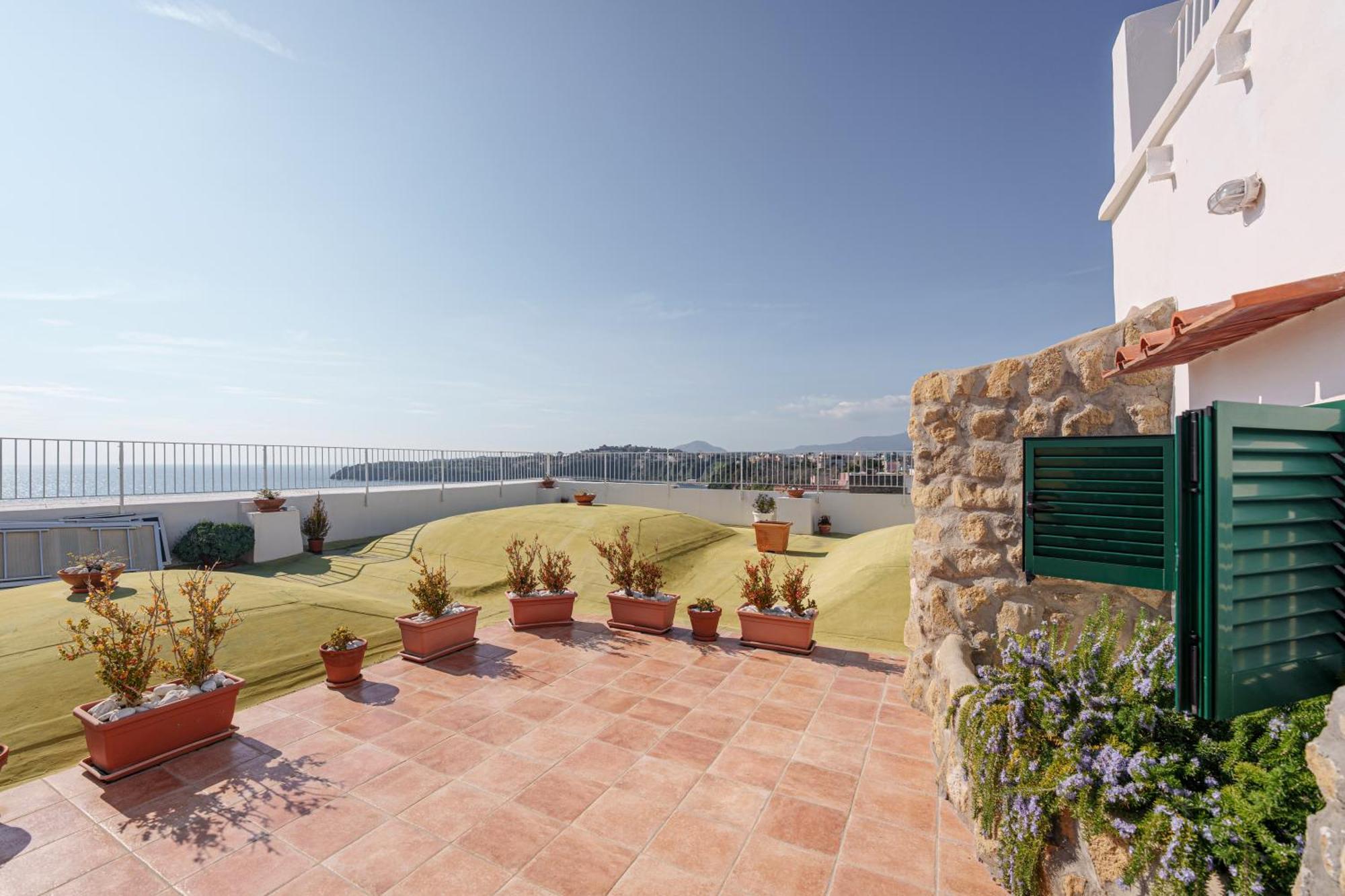 Torretta Corricella- Torretta Appartement Procida Buitenkant foto